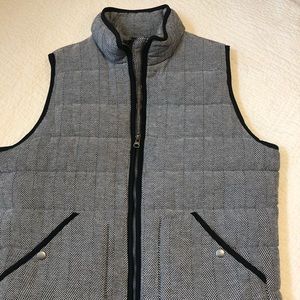 Houndstooth vest